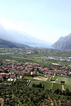 Blick auf Arco und den Gardasee