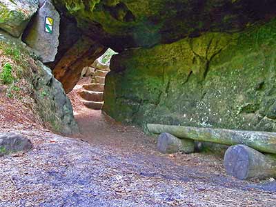 Löwenhöhle